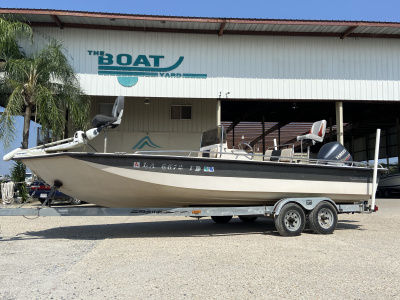 1999 Predator 22 CC
