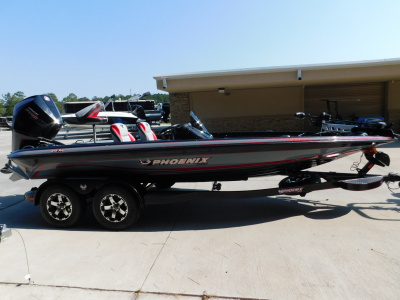 2021 Phoenix 819 Pro