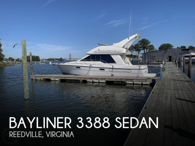 2001 Bayliner 3388 Sedan