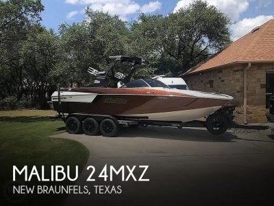 2017 Malibu 24mxz