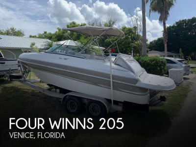 2003 Four Winns Sundowner 205