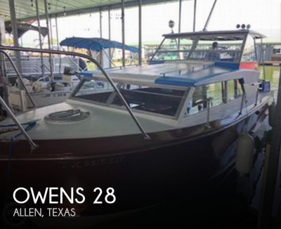 1968 Owens Flagship 28 Express