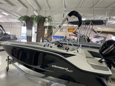 2021 Bayliner M-15