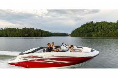 2021 Bayliner VR5 Bowrider
