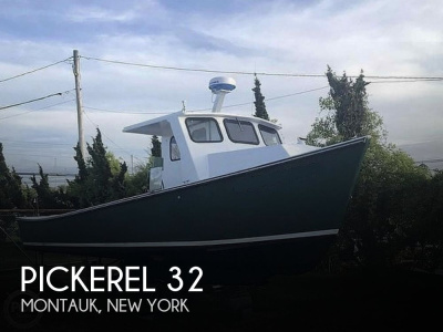 1985 Pickerell 32