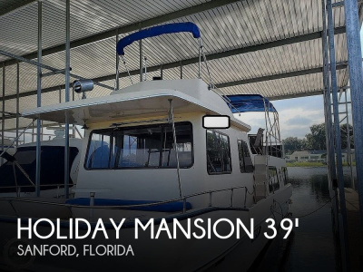 1985 Holiday Mansion Coastal Barracuda Aft Cabin