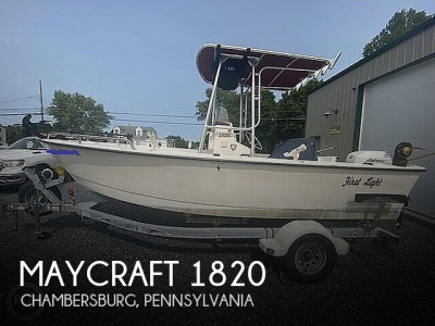 2001 Maycraft 1820
