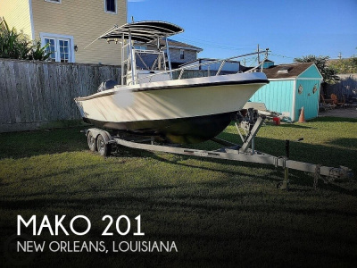 1993 Mako 201