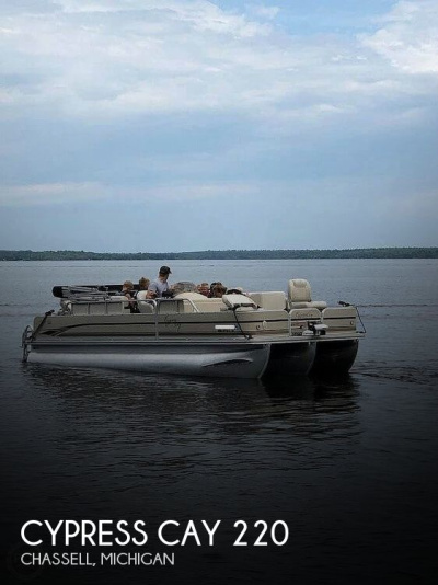 2008 Cypress Cay 220 Striper