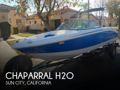 2017 Chaparral H2O Deluxe