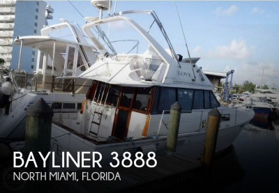 1992 Bayliner 3888