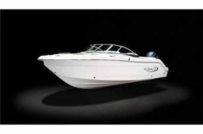 2021 Robalo Dual Console
