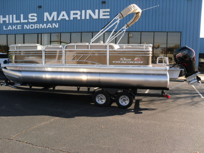2021 Sun Tracker Party Barge