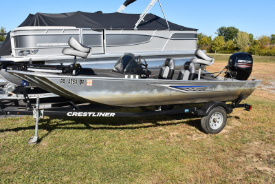2016 Crestliner Storm Series 1700