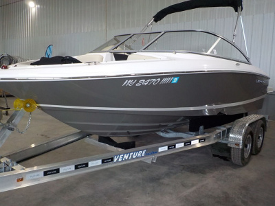 2019 Regal Bowrider