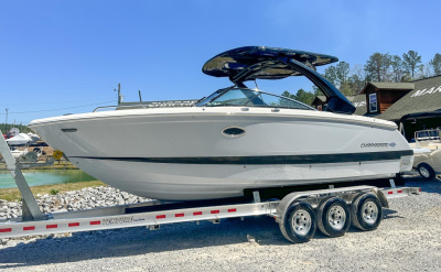 2023 Chaparral 28 Surf