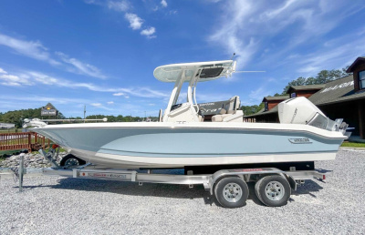 2024 Boston Whaler 250 Dauntless (New) #N05982BT