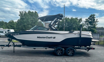 2022 Mastercraft XT24 (Used) #N04095BT