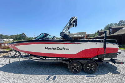 2023 Mastercraft XT24 (Used) #U05102BT