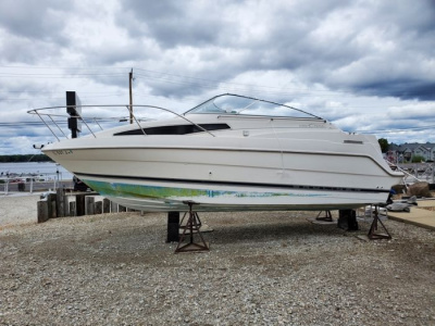 1997 Bayliner 2355 CIERA SUNBRIDGE 5.7L MCM Yard Trl