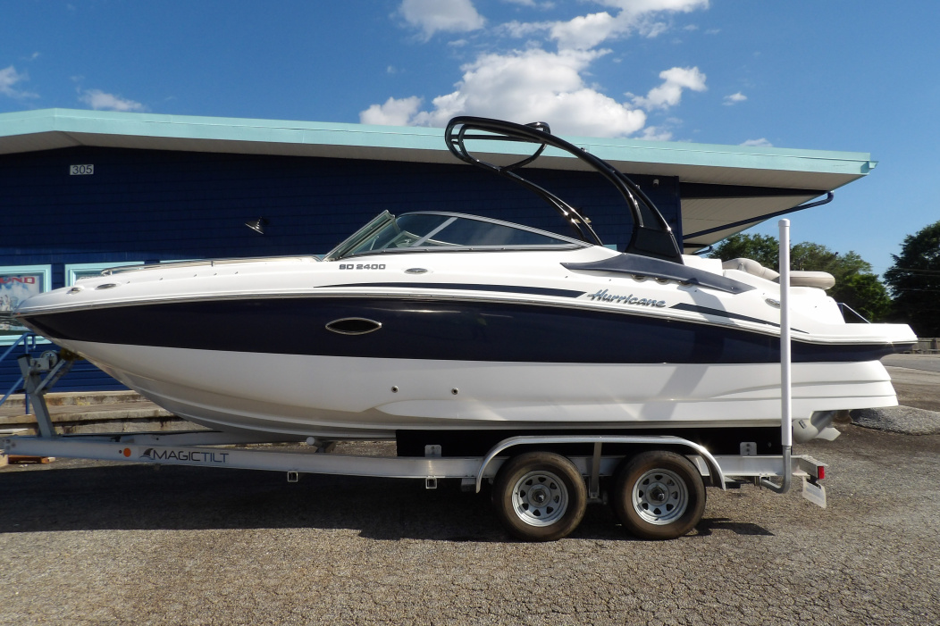2018 Hurricane SD 2400 I/O - For Sale at Milledgeville, GA 31061 - ID 207593