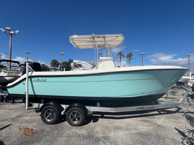 2022 Cobia 237 CC