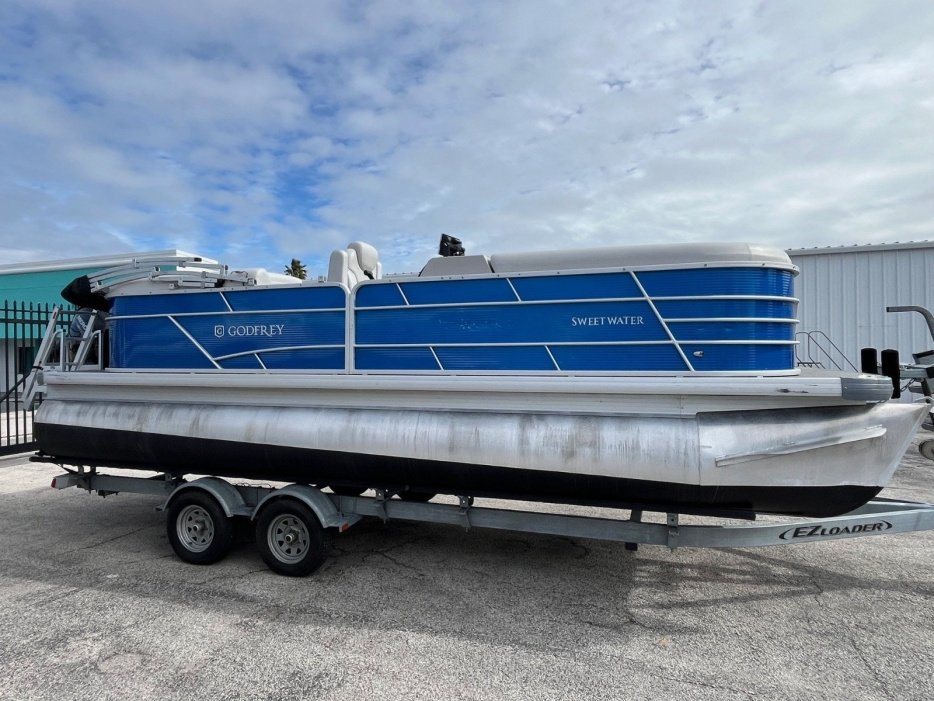 2022 Godfrey Sweetwater 2286 - For Sale at Merritt Island, FL 32952 - ID 207725