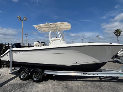 2022 Cobia 237 CC