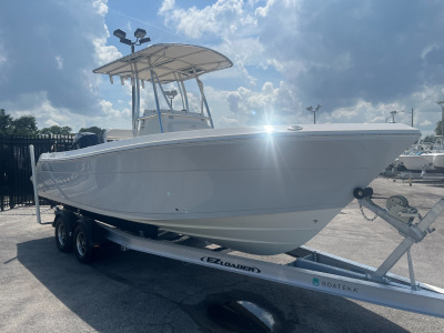 2022 Cobia 237 CC