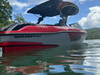 2022 Malibu 23 LSV