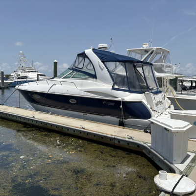 2002 Cruisers 3672 Express