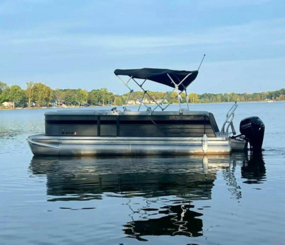2021 Crest Classic LX 220