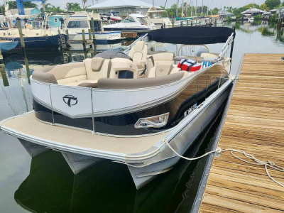 2022 Tahoe LTZ 2285 ENT Tritoon