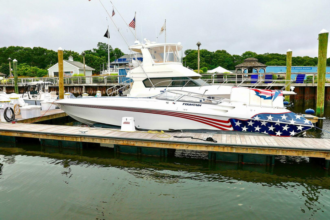 2001 Fountain Lightning 42 - For Sale at East Greenwich, RI 2818 - ID 208022