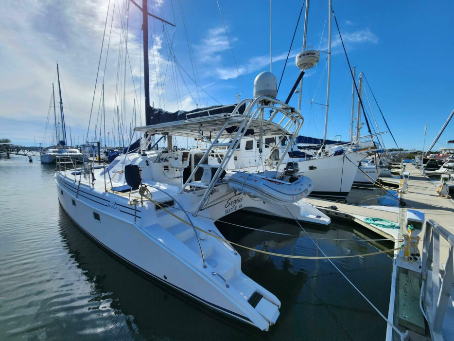 2000 Manta 42 - For Sale at Brunswick, GA 31520 - ID 208023