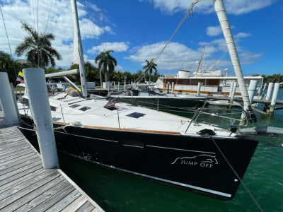 2011 Beneteau Sense