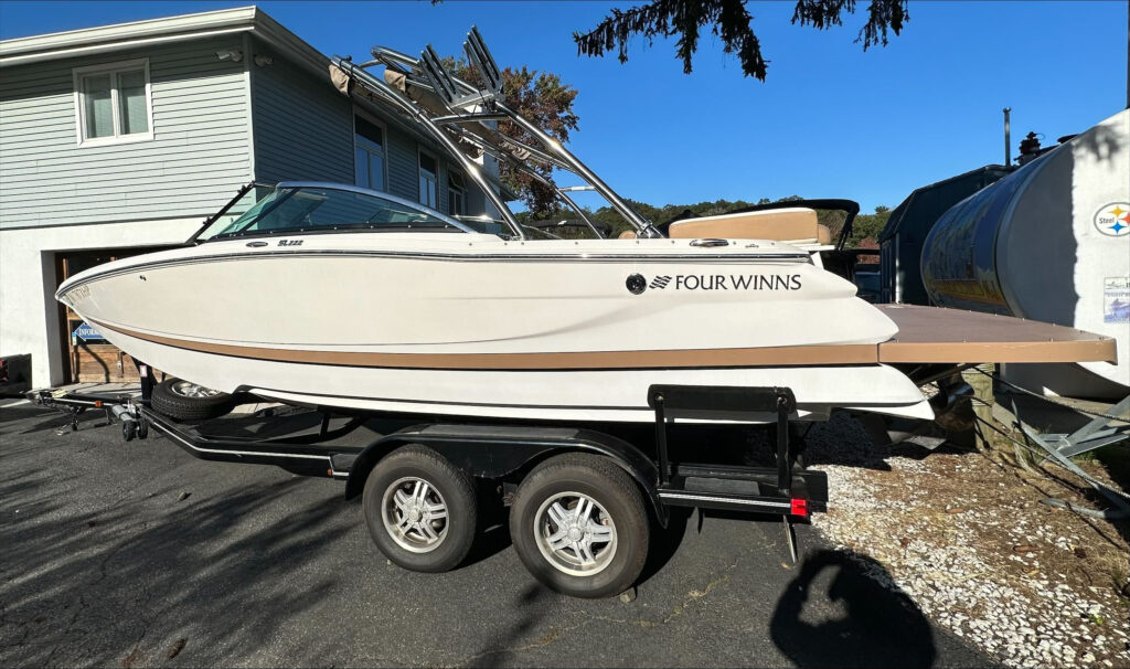 2010 Four Winns SL 222 - For Sale at Tampa, FL 33629 - ID 207445