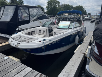 2018 Four Winns HD220