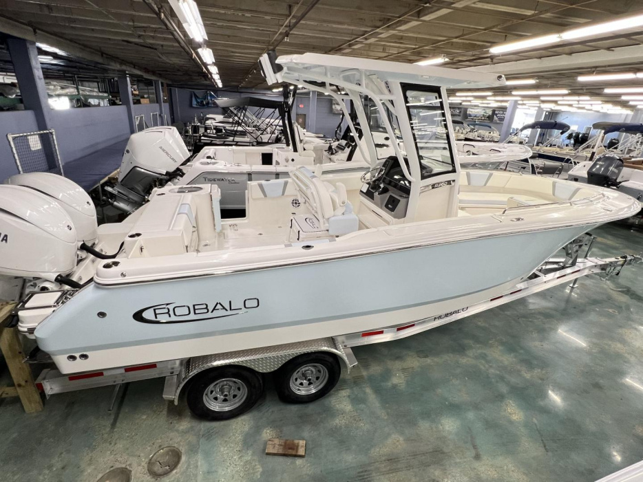 2025 Robalo R250 CENTER CONSOLE - For Sale at Metairie, LA 70003 - ID 208212