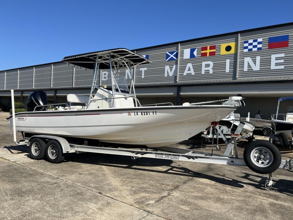 2006 Boston Whaler 220 Dauntless - For Sale at Metairie, LA 70003 - ID 208225