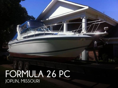 1988 Formula 26 PC