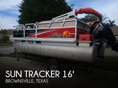 2014 Sun Tracker Bass Buggy 16 DLX