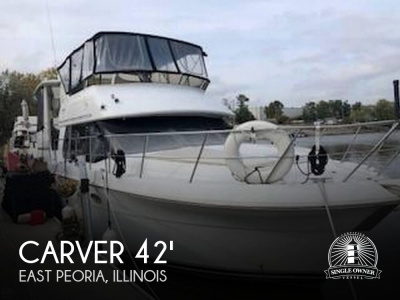 2001 Carver 406 Aft Cabin