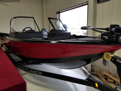 2020 Crestliner 1750 Fish Hawk Walk-through