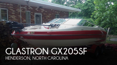 2004 Glastron GX205SF