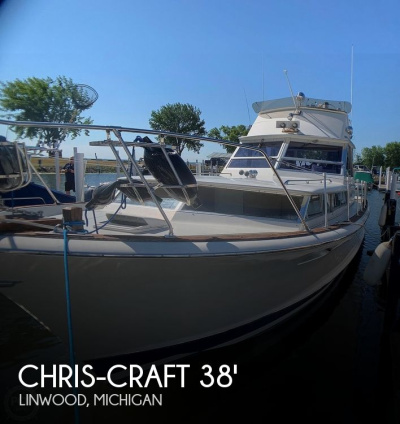 1969 Chris Craft 38 Commander