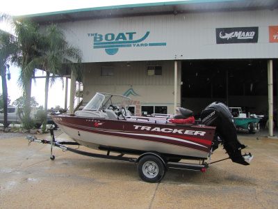 2013 Tracker V 18