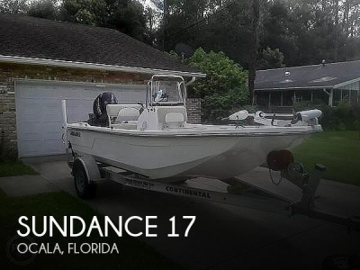 2019 Sundance F17CCR