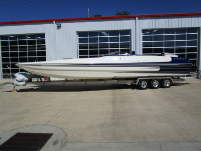 2004 Spectre 36 Poker Run