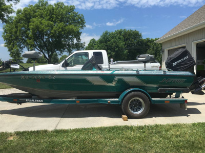 1994 Nitro 190 DC